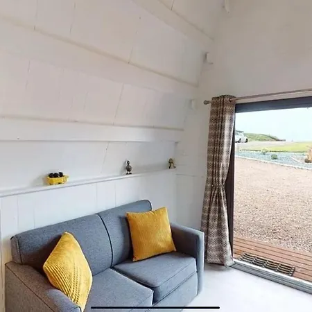 Ac/Dc Glamping Villa New Aberdour Exterior photo