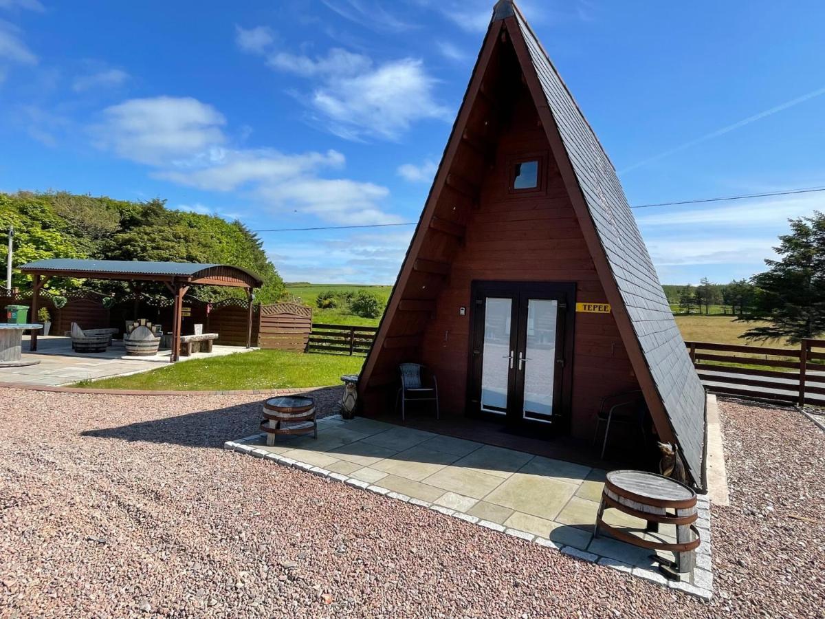 Ac/dc Glamping *
